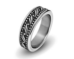 Мужское кольцо из стали