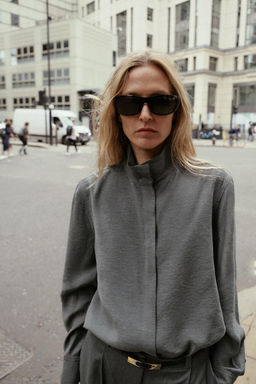 FLOWING HIGH NECK SHIRT - Zara фото 2