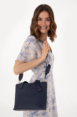 Kad_n Lacivert _anta Sepette S_rpriz _ndirim