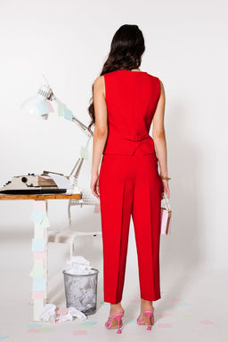 Жилет KOKOdea 7.25.1 красный  фото 3