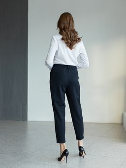 Укороченные брюки чуть зауженного книзу. Высокая посадка - Трика фото 5