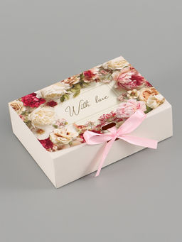 Цена за 3 шт. Коробка подарочная самосборная With love, 16.5×12×5 см, с лентой