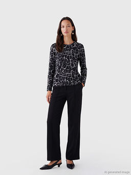 Bisiklet Yaka Desenli Bluz