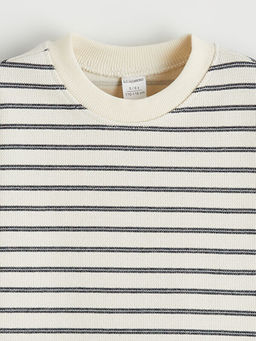 ?izgili Uzun Kollu Erkek ?ocuk Ti??rt