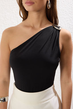Siyah Tokal? Aksesuar Detayl? Fitted/Vucuda Oturan C?tc?tl? Esnek Orme Body TWOSS25BD00001