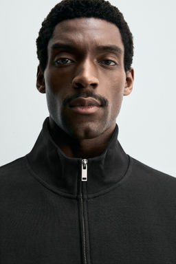 SUDADERA INTERLOCK CREMALLERA / Negro - Zara фото 6