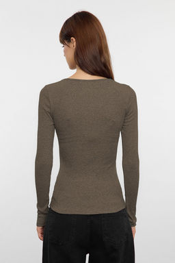 Trendyolmilla Siyah C?tc?tl? Fitted/Vucuda Oturan Fitilli Esnek Orme Bluz TWOAW25BZ00080  фото 5