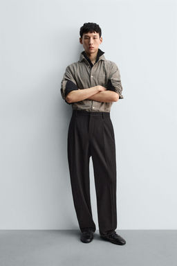 CAMISA RELAXED FIT CUADROS / Arena / Negro