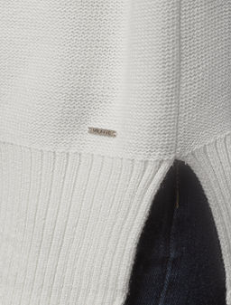 Свитер фактурной вязки с узором косы - Vilatte фото 4