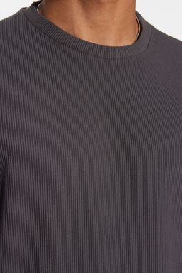 TRENDYOL MAN Buyuk Beden Basic Gri Oversize/Genis Kesim Dokulu K?r?smaz Ottoman T-Shirt TMNSS25BF00013 - Trendyolmilla фото 5