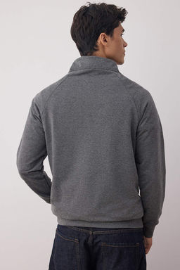Antrasit Regular/Normal Kesim Degaje Yaka Uzun Kollu Sardonsuz Sweatshirt TMNAW21SW0302