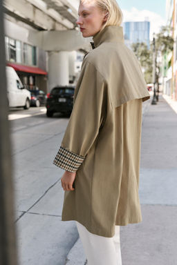 OVERSIZE TRENCH COAT WITH CHECK CUFFS - Zara фото 9