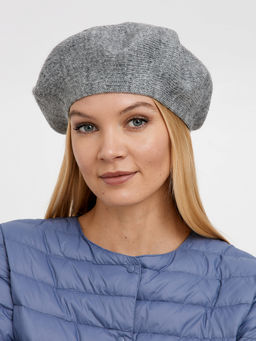 шапка женская из шерсти