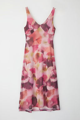 Cok Renkli Fitted/Vucuda Oturan Soyut Fiyonklu Maxi Tul Esnek Orme Elbise TWOSS25EL00361