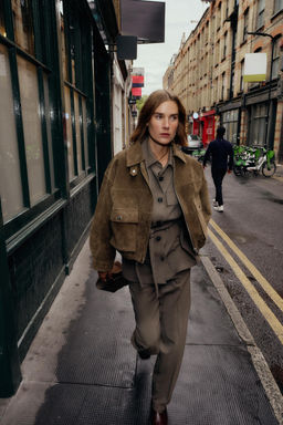 ROLL-UP SLEEVE SHIRT WITH BELT