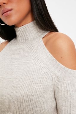 Tas Simli Pencere/Cut Out Detayl? Triko Kazak TWOAW20XS0006 - Trendyolmilla фото 3