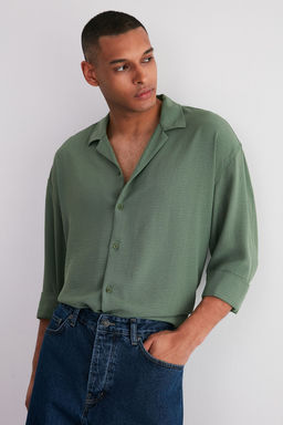 TRENDYOL MAN Beyaz Oversize Fit Apas Yaka Yazl?k Keten Gorunumlu Gomlek TMNSS23GO00053 - Trendyolmilla фото 60