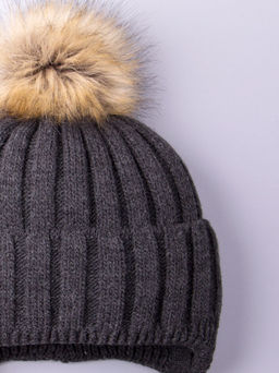 Шапка детская вязаная с рыжим помпоном, на завязках, вязка лапша, антрацит