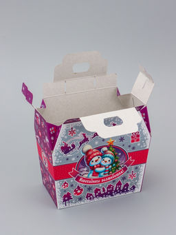 Цена за 5 шт. Коробка подарочная новогодняя «Три снеговика» 19.5×17×11 см