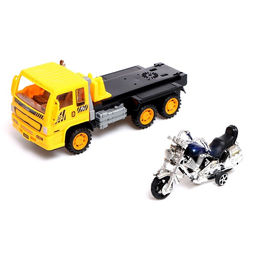 Грузовик радиоуправляемый Эвакуатор, с мотоциклом, работает от батареек, МИКС - Автоград фото 4