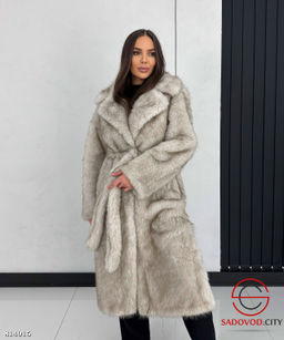 Шуба женская с искусственным мехом