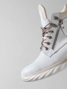 Ботинки 261.uno2w.Белый бежевый/Мех