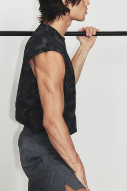 Pantalon corto de entrenamiento en DryMove - H&m фото 3