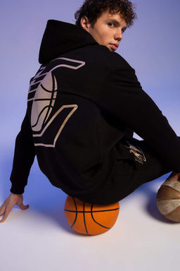 DeFactoFit Толстовка комфортного кроя с капюшоном NBA Los Angeles Lakers  фото 2