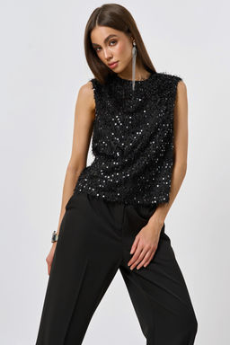 Блузка из мягкого трикотажа с пайеткой черная