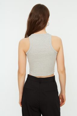 Gri Fitted/Vucuda Oturan Crop Halter Yaka Fitilli Esnek Orme Atlet TWOSS21AL0050