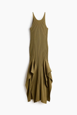 Vestido de punto con volantes