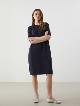 Bisiklet Yaka Boncuk ??lemeli Triko Elbise