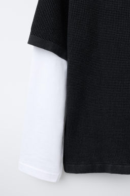 CAMISETA WAFFLE DOBLE MANGA TEXTO / Negro - Zara фото 4