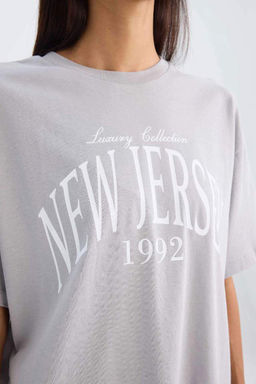 Широкая футболка Oversize с круглым вырезом и короткими рукавами с принтом - Defacto фото 5