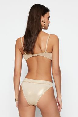 Bronz Aksesuarl? Parlak Lak Bask?l? High Leg Bikini Alt? TBESS23BA00168 - Trendyolmilla фото 6