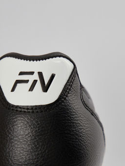 Детские шиповки FN Eagle Kid (TF) (Black/White)