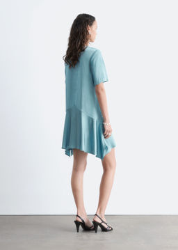 Minivestido con bajo tipo pa?uelo