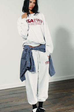 SLOGAN SWEATSHIRT
