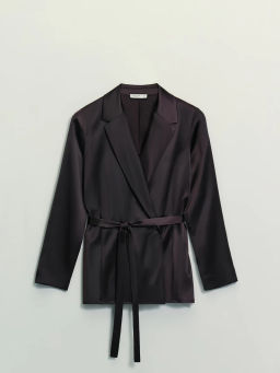 Атласная блузка с отложным воротником и поясом / Zarina