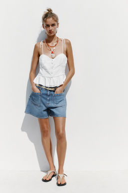 ROMANTIC TOP WITH PINTUCKS IN A LINEN BLEND