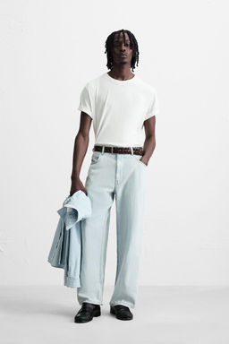 LIGHTWEIGHT LOOSE WIDE-LEG JEANS