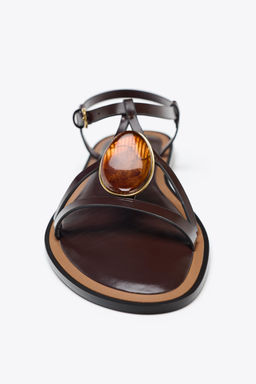 METAL APPLIQUE SANDALS - Zara фото 9