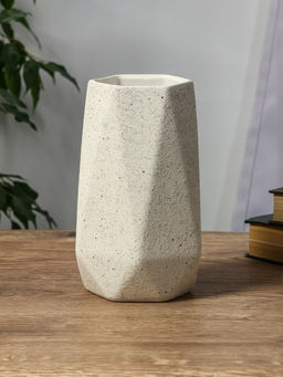 Ваза Бэрри, грани, 18.5?11 см, d=7.5 см, керамика, белая