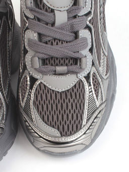 05-P247-1 BLACK/SILVER Кроссовки женские (искусственные материалы, сетка)