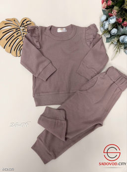 Костюм для девочек (кофта и штаны)