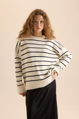 Oversize Fit Cizgili Bisiklet Yaka Kazak