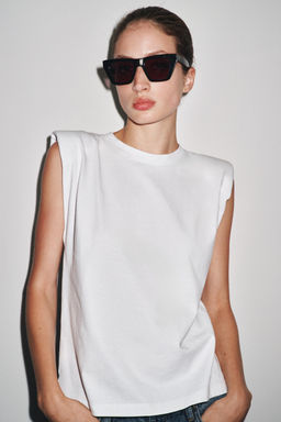 SLEEVELESS SHOULDER PAD T-SHIRT - Zara фото 12
