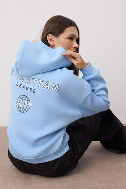 TRENDYOLMILLA Bordo S?rt Bask? Detayl? Kapusonlu Kal?n Ici Polarl? Orme Sweatshirt TWOAW22SW0711  фото 10