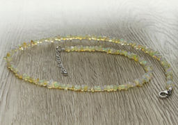 Опал (Перу) белый, мелкая галька 4мм, бусы длиной 43,,,48см