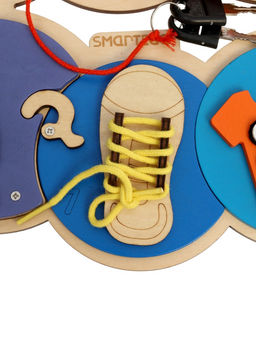 Развивающая игрушка Бизиборд